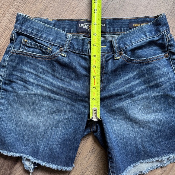 Lucky Brand Abbey Blue Jean Short - Size 2 / 26 - Picture 5 of 8